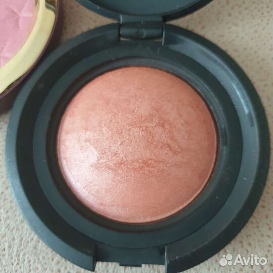 Румяна Nouba blush on bubble (46), MAC