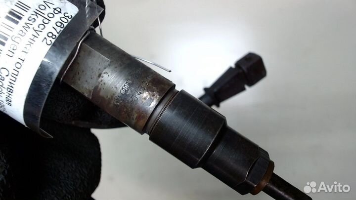 Форсунка топливная Volkswagen Caddy, 2002