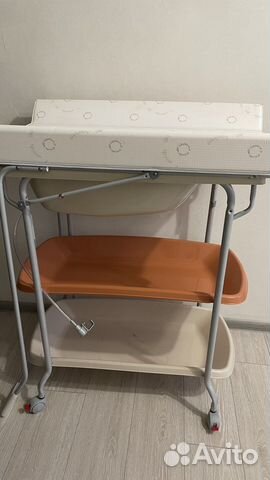 Ванночка для купания с пеленальной доской