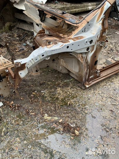 Лонжерон передний Левый Fluence ор-л 641014716R