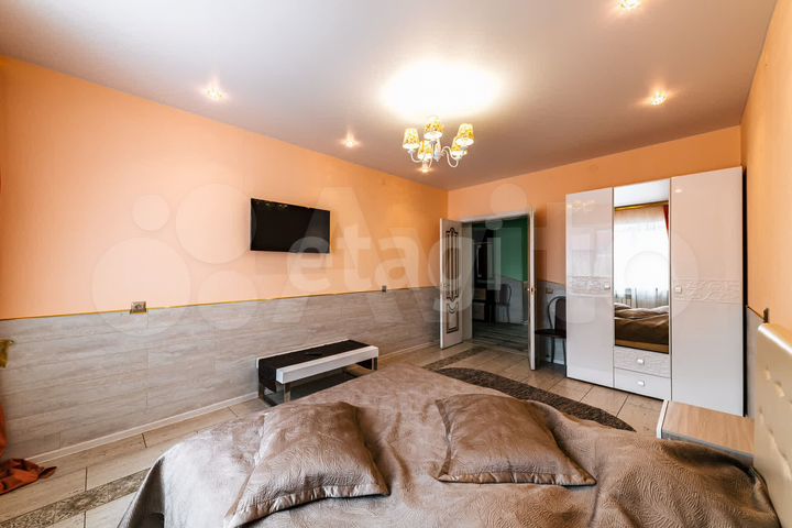 2-к. квартира, 65,9 м², 3/6 эт.