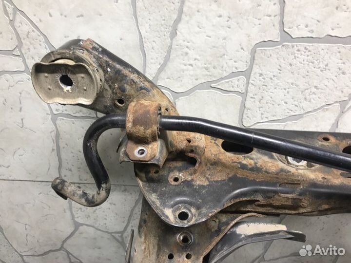 Подрамник задний Audi A8 D4 2012