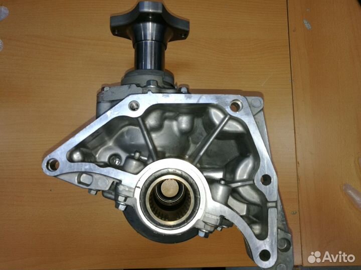 Коробка раздаточная (редуктор) Рено Дастер