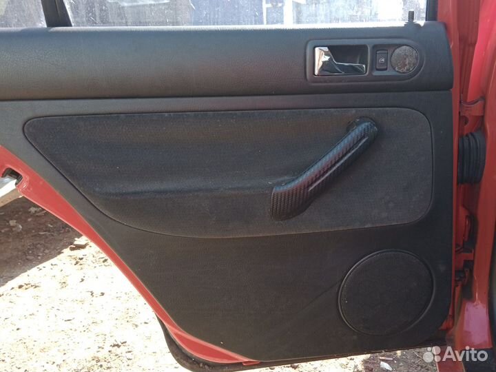 Комплект дверных карт volkswagen golf