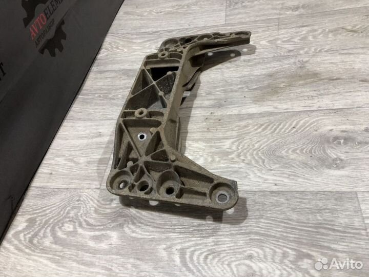 Кронштейн АКПП BMW E60 m54