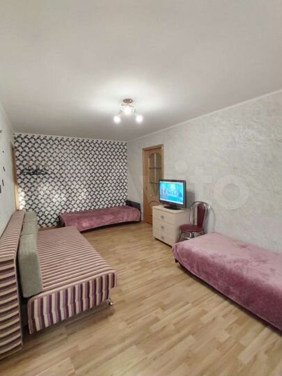 3-к. квартира, 50 м², 3/5 эт.