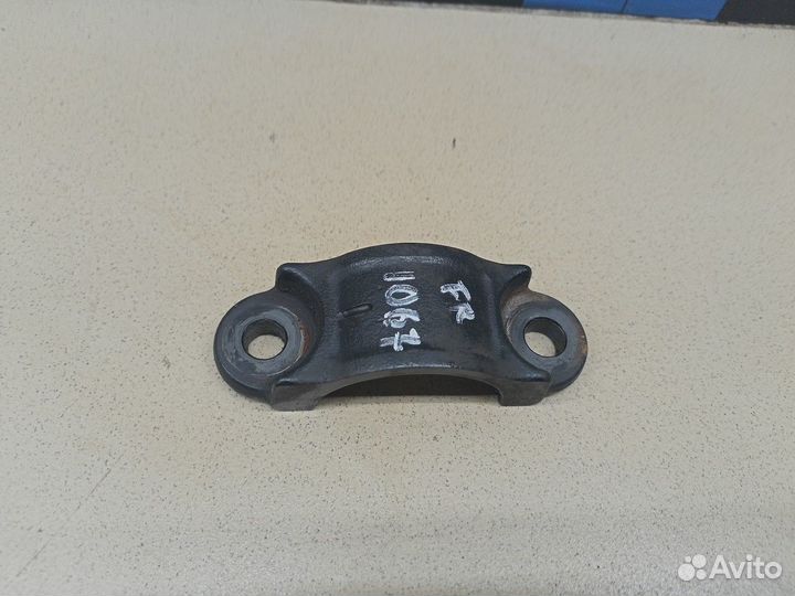 Кронштейн крепления переднего стабилизатора Land C