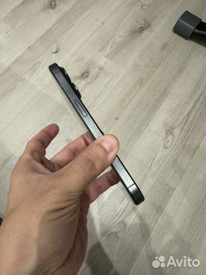 iPhone 15 Pro, 128 ГБ