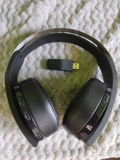 Sony Playstation Platinum