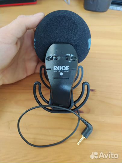 Микрофон Rode stereo videomic PRO