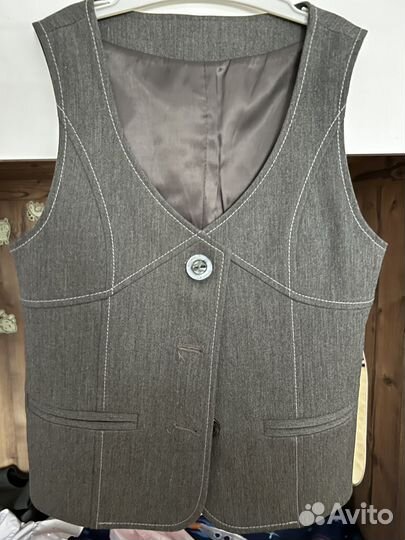 Продам школьную форму