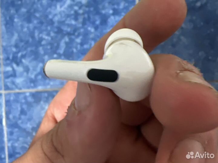 Airpods pro левый наушник оригинал, бу