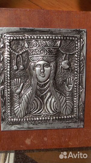 Панно чеканка 