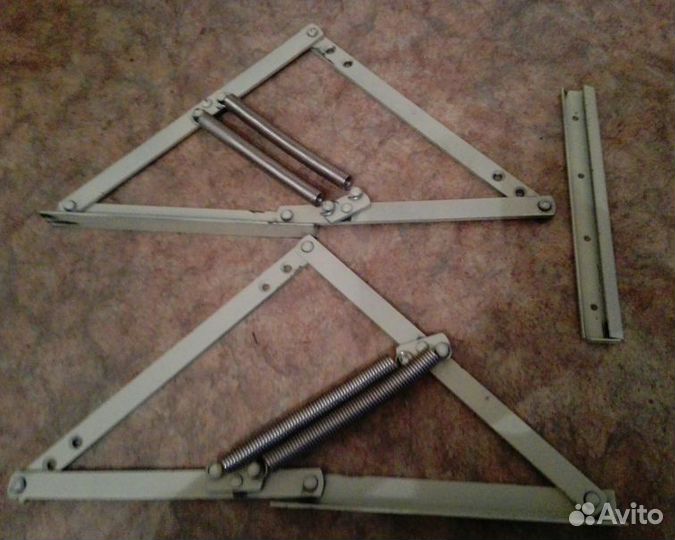 Механизм подъема тахты