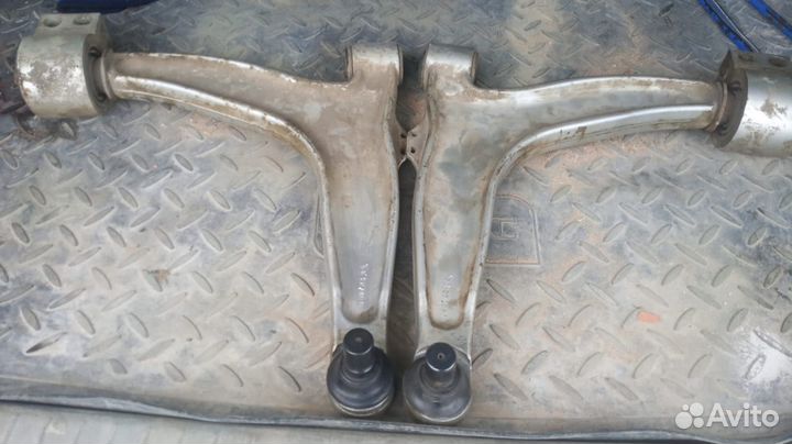 Передние рычаги восстановленные