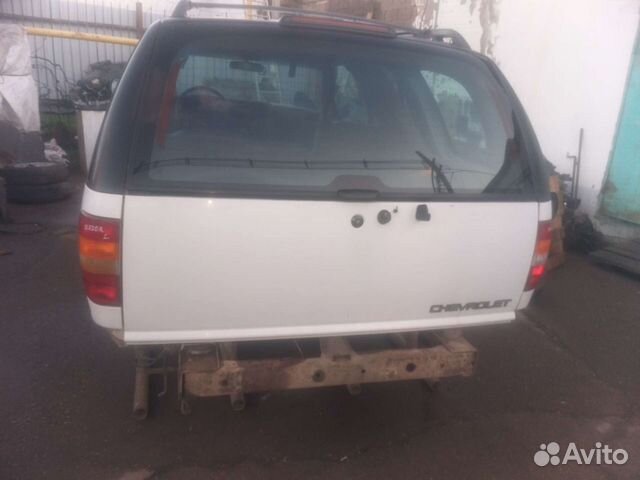 Крышка багажника chevrolet blazer