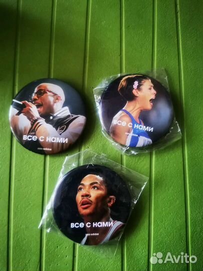 Значок Adidas оригинал