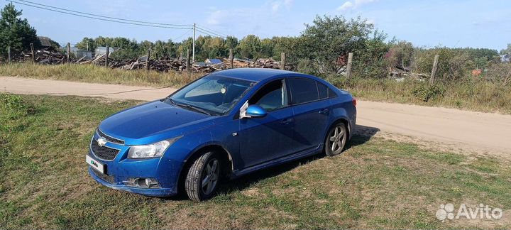Chevrolet Cruze, 2011