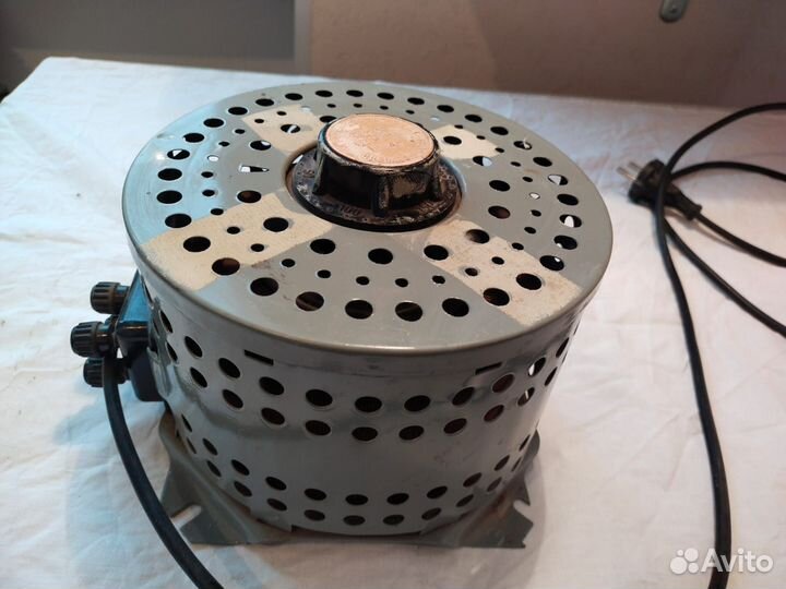 Трансформатор латр