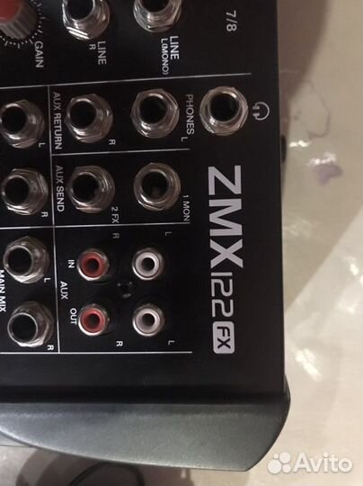 Микшернфй пульт. Alto. Zmx122 FX