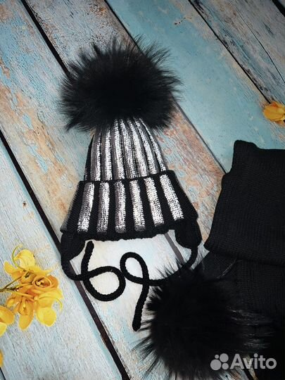 Комплект шапка и шарф для девочки