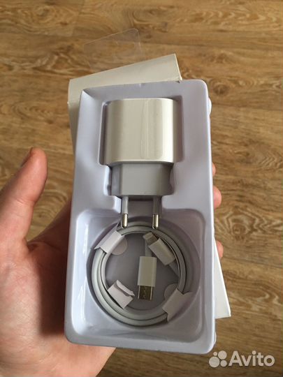 Комплект/зарядное (блок + кабель) iPhone