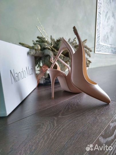 Босоножки новые Nando Muzi