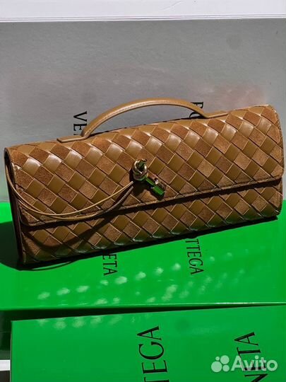 Сумка клатч Bottega Veneta коричневая