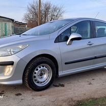 Peugeot 308 1.6 MT, 2011, 180 000 км, с пробегом, цена 487 000 руб.