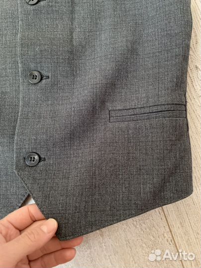 Школьная форма серого цвета 146р на мальчика