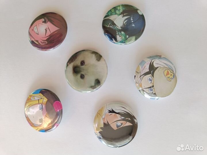 Значки на рюкзак