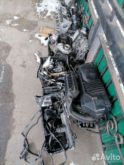 Запчасти Мерседес Е 211 дизель 2.2