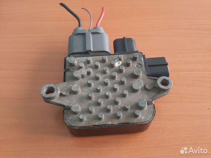 Блок управления вентиляторами Infiniti Ex35 Ex37