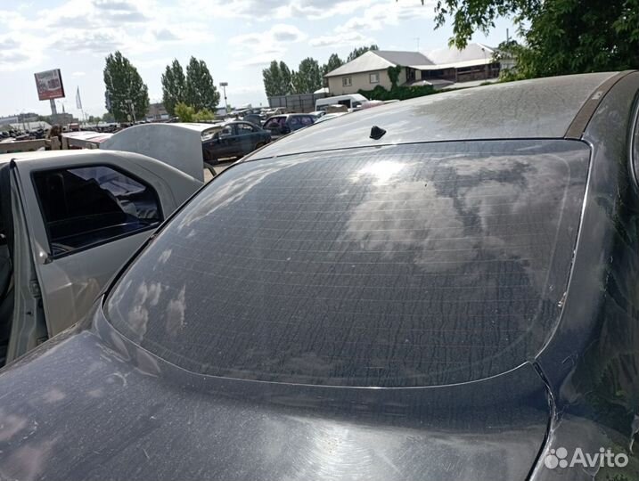 Стекло заднее Renault Megane 2 седан