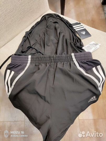 Шорты для бега