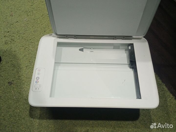 Принтер HP deskjet 2130 на запчасти