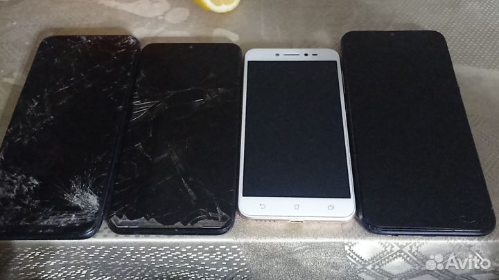 Samsung Galaxy A10, 2/32 ГБ