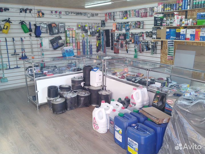 Магазин автозапчастей