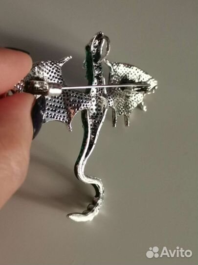 Винтажная брошь подвеска