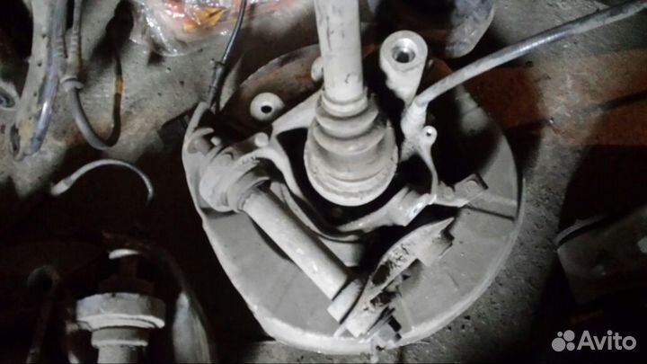 Бмв е60 задние кулаки цапфа
