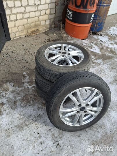 Летняя резина на литых дисках