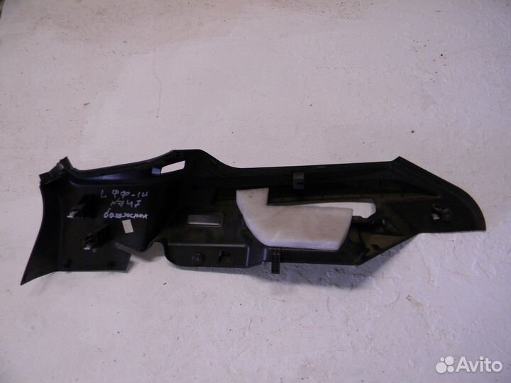 Обшивка багажника Focus III 2011