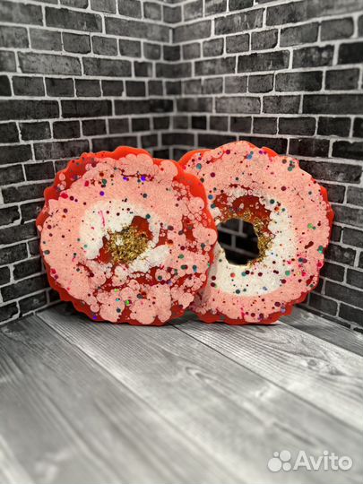 Набор из двух подставок для декора