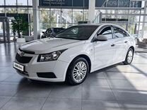 Chevrolet Cruze 1.6 MT, 2011, 237 000 км, с пробегом, цена 673 400 руб.