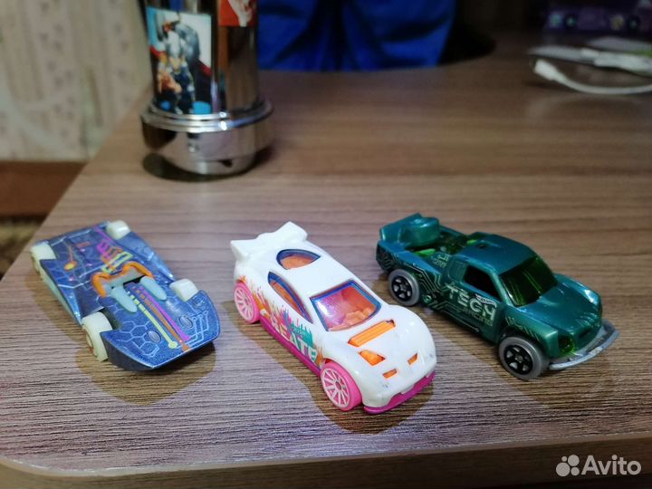 Машинки хот вилс hot wheels