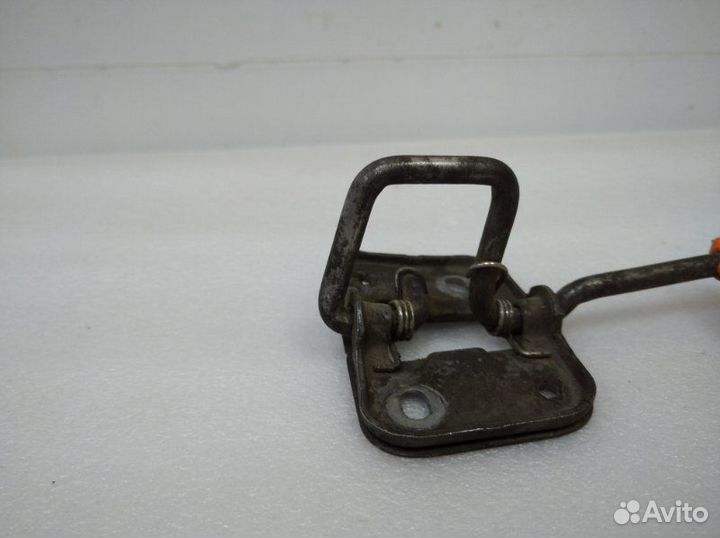Крюк замка капота Volkswagen Polo 5 612 рестайлинг