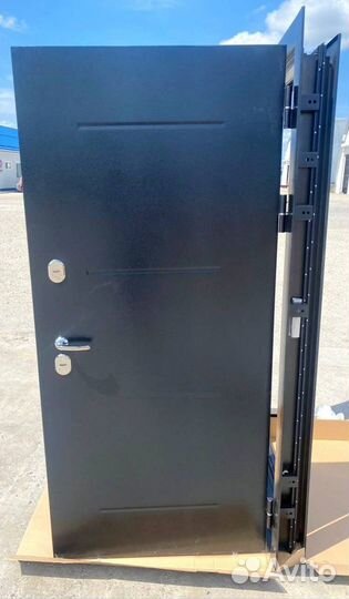 Дверь входная 11см «Изотерма-Зеркало» уличная