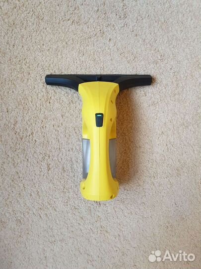 Аккумуляторный стеклоочиститель karcher