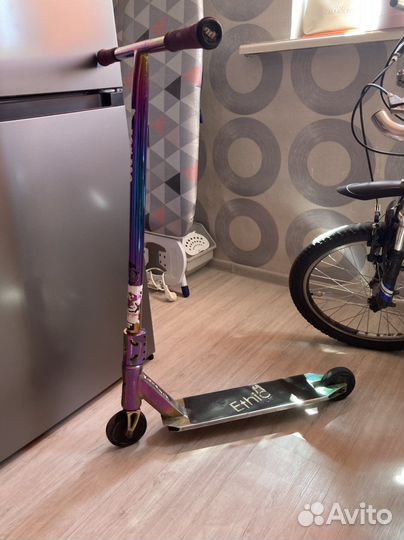 Самокат трюковой и велосипед