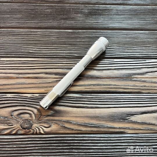 Фонарик Maglight mini без батареек б/У